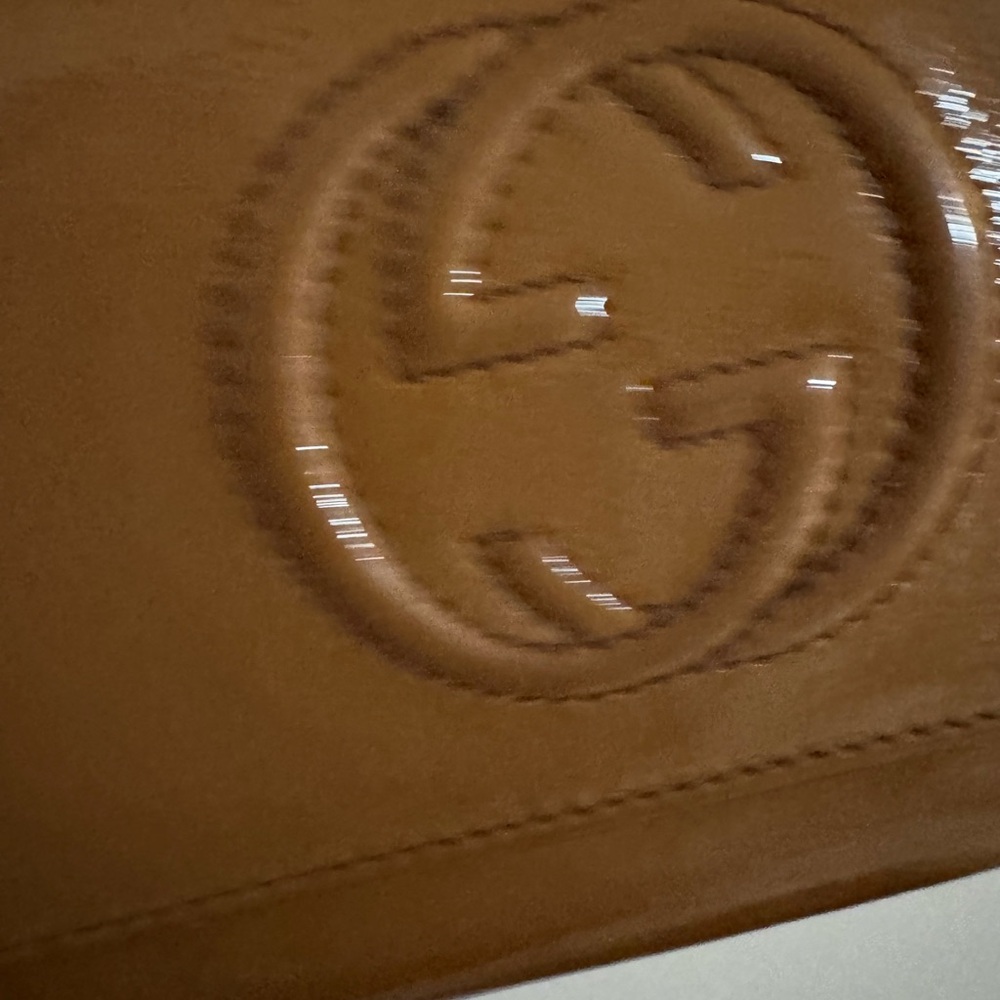 Gucci Soho patent leather wallet - Picture 8 of 13